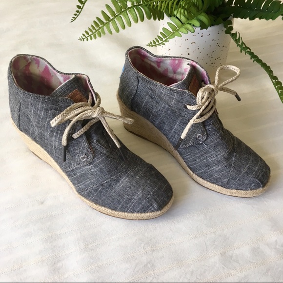 Toms Shoes - Toms Chambray Desert Wedge Booties